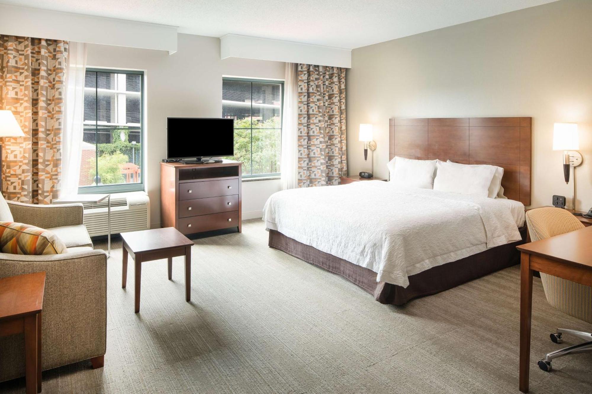 Hampton Inn & Suites Little Rock-Downtown Bagian luar foto