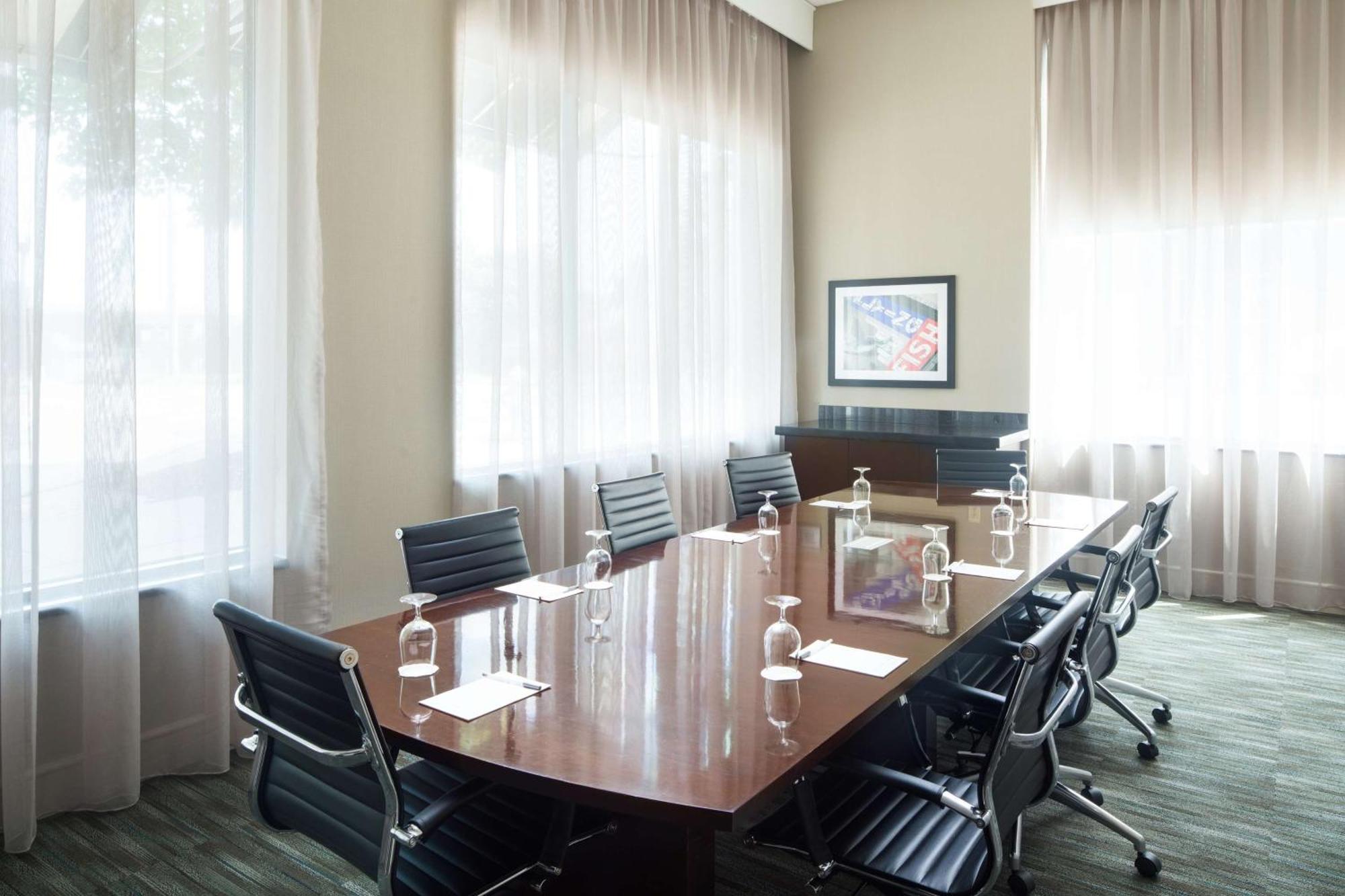 Hampton Inn & Suites Little Rock-Downtown Bagian luar foto